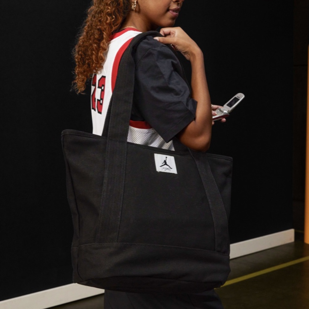 Essential Nike Jordan Flight Carryall Black Tote, NWT